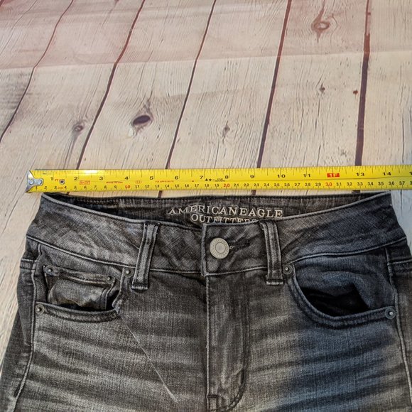 American Eagle like new jeans 4 long - Picture 4 of 7